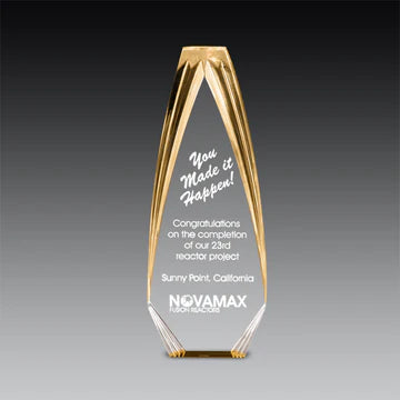 Diamond Grooved Obelisk