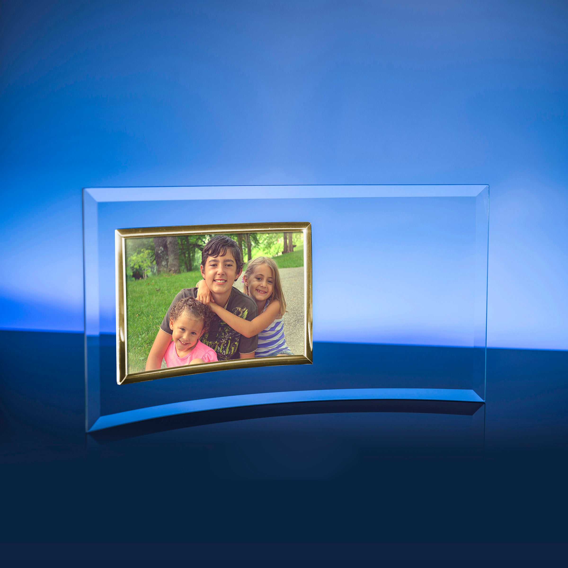 Horizontal Picture Frame (Gold)